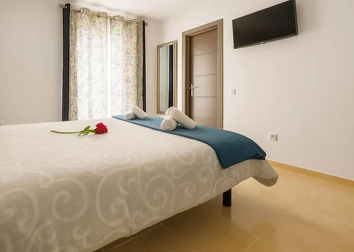 Cristina Апартаменти Естепона