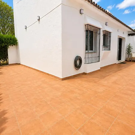 Cristina Apartment Estepona